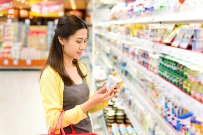 Cuatro errores comunes que cometemos al leer las etiquetas de los productos alimenticios