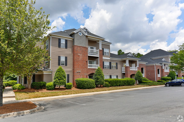 TerraCap Management Acquires 184-Unit Apartment Complex in Fort Mill, SC
