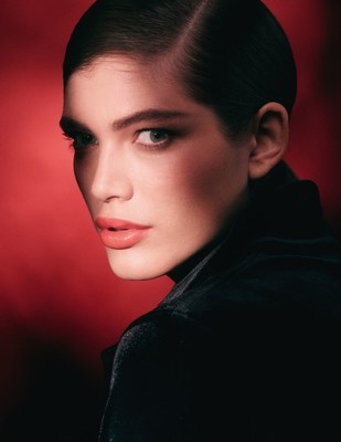 Armani beauty Anuncia a Valentina Sampaio como su Nueva Imagen