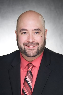 MGIS Honors Gregory Esparza, MD, as 2021 Dale Brunken Annual Student Loan Repayment Award Winner
