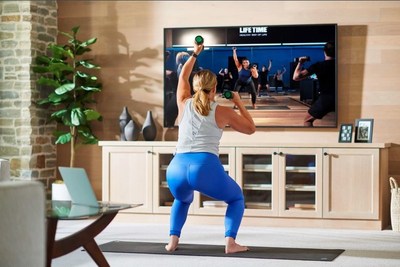 Life Time Extends All-Access to More Than 100 Livestream Classes November 25-28 as Hybrid Wellness Takes Center Stage