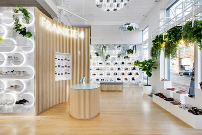 FRANKiE4 Opens First Brick-and-Mortar Store and US Headquarters in Seattle