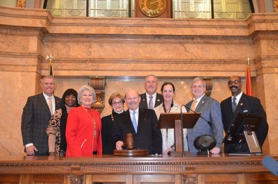 Sanderson Farms Recognized by Mississippi Legislature for 75th Anniversary
