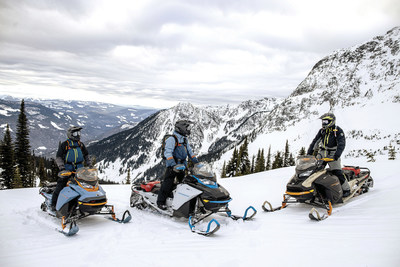 How to Stay Safe on Your Snowmobiling Adventure