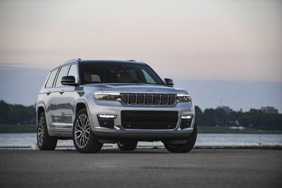 Jeep® Grand Cherokee L Wins 2022 MotorWeek Drivers' Choice Award for Best Large Utility