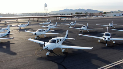 United Aims to Quadruple the Size of Its Fleet of Training Aircraft