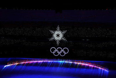CGTN: Pekín 2022 concluye y pasa los Juegos Olímpicos de Invierno a Milán-Cortina 2026