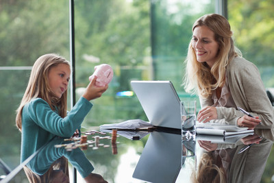 Unum offers employees a new emergency savings approach to help save for that rainy day