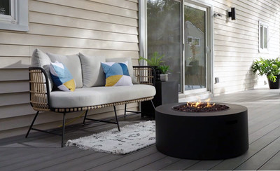 MoistureShield® Meridian™ Capped Composite Decking Appears on New HGTV® Hit Series "Home Inspector Joe"