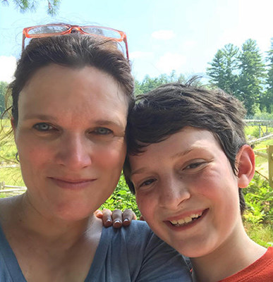 Natural Products Advocate, Kelly Wels, Launches New CBD Health & Wellness Educational Website and Store