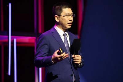 Huawei presenta actualizaciones completamente nuevas a su solución inteligente de red en la nube, lo que acelera la transformación digital en todas las industrias