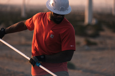 CARHARTT RE-ENGINEERS FORCE® T-SHIRT TO BEAT A NEW KIND OF HEAT