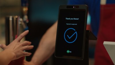 Visa y PopID forman una asociación para lanzar los pagos con verificación facial en Oriente Medio