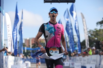 Matthew Sharpe, Paula Findlay Win Exciting St. Anthony's Triathlon