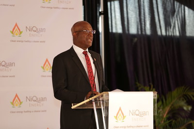 El primer ministro Rowley inaugura la planta de GTL de NiQuan Energy en Trinidad y Tobago