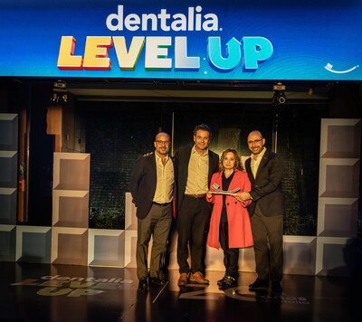 Celebra Dentalia 20 Años Cuidando la Salud Dental de México