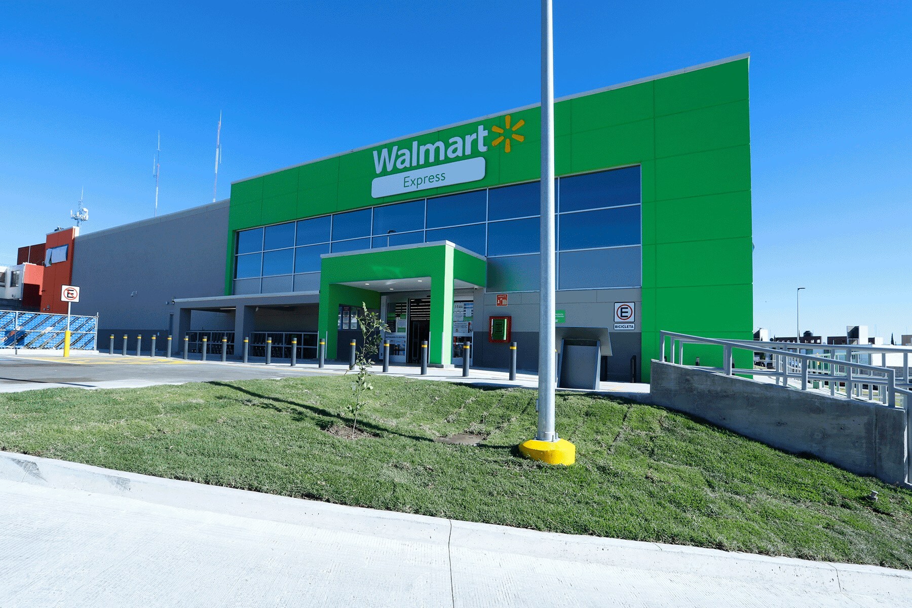 Walmart México amplía su alianza estratégica con Vusion para desplegar la plataforma de tienda conectada en Walmart Express y Walmart Supercenters