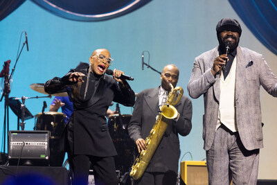 La celebración mundial del Día Internacional del Jazz 2026 concluye con un emocionante concierto mundial de estrellas desde Chicago