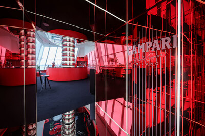 CAMPARI VUELVE A CANNES PARA CELEBRAR LOS MOMENTOS QUE DEFINEN EL CINE