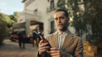 Estrella Galicia y 'Berlín y la dama del armiño' cierran un acuerdo internacional alrededor de su estreno
