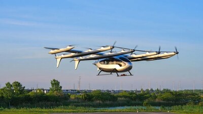 El AutoFlight V5000 Matrix concluye su vuelo en «formación heterogénea de tres aeronaves»