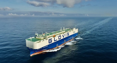 Seaspan recibe su primer buque transportador de automóviles y camiones de combustible dual GNL